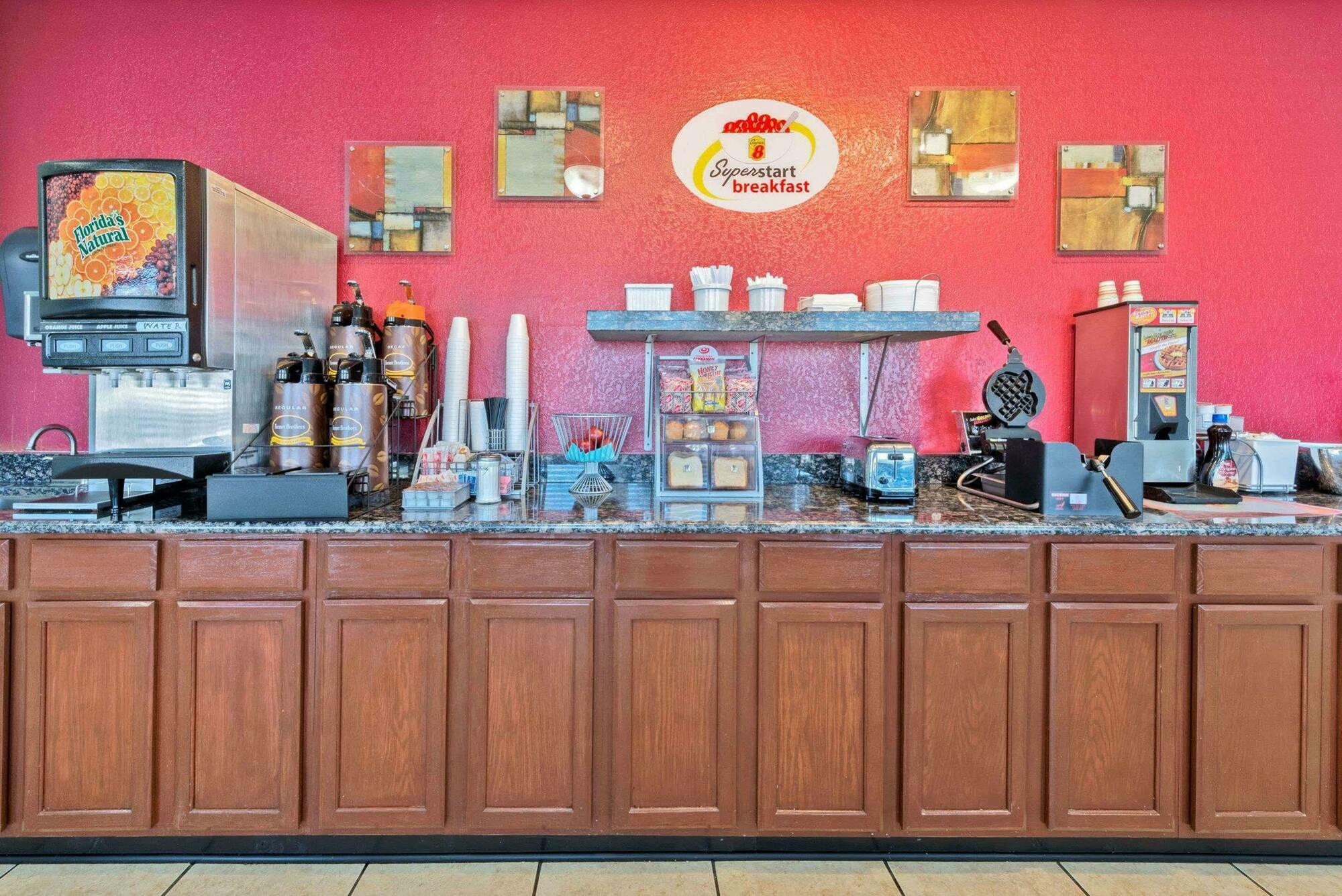 Super 8 By Wyndham Waco/Mall Area Tx Luaran gambar
